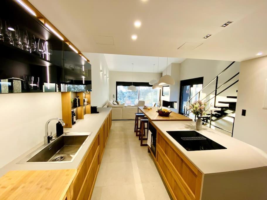 Luxury Stone Corfu * Pithos