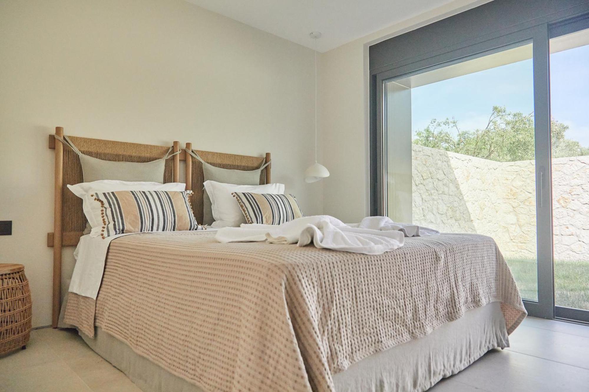 Luxury Stone Corfu * Pithos